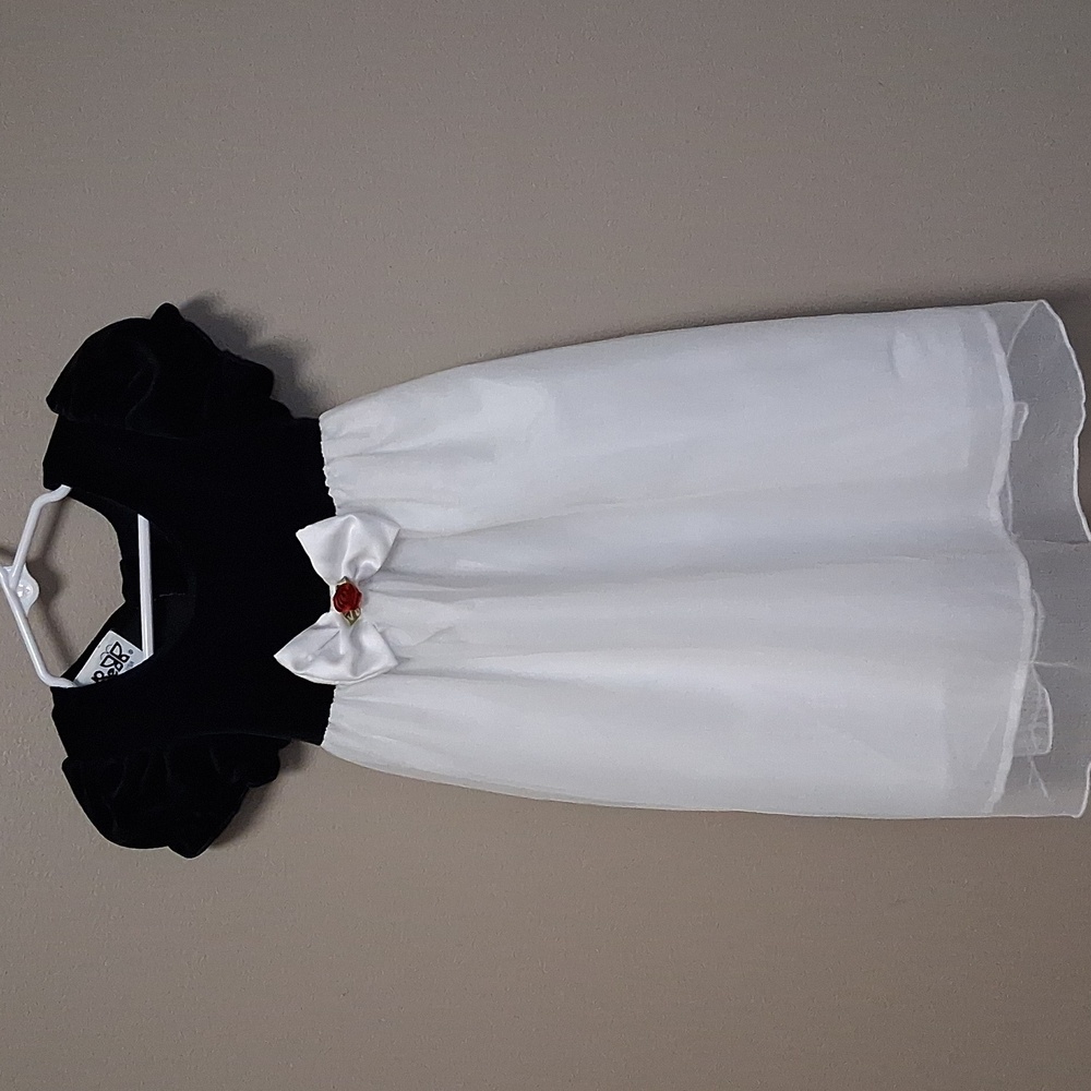 Vintage JoLene made in USA. Black and White Formal Dress